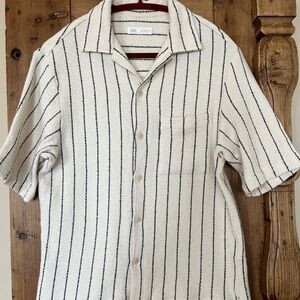 Men's Zara Textured Knit Striped Shirt Size M Cream Black Bouclé Short Sleeve